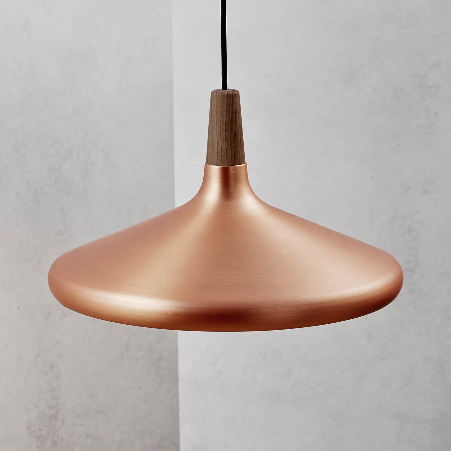 The Oslo Pendant | Natural Wood & Metal Ceiling Light for Modern Dining Rooms